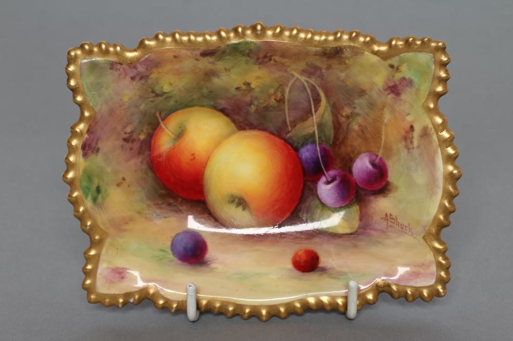 TWO ROYAL WORCESTER CHINA SMALL DISHES Image