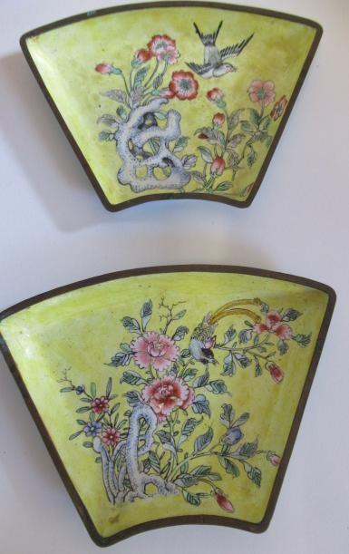 A CANTON ENAMEL SUPPER SET Image