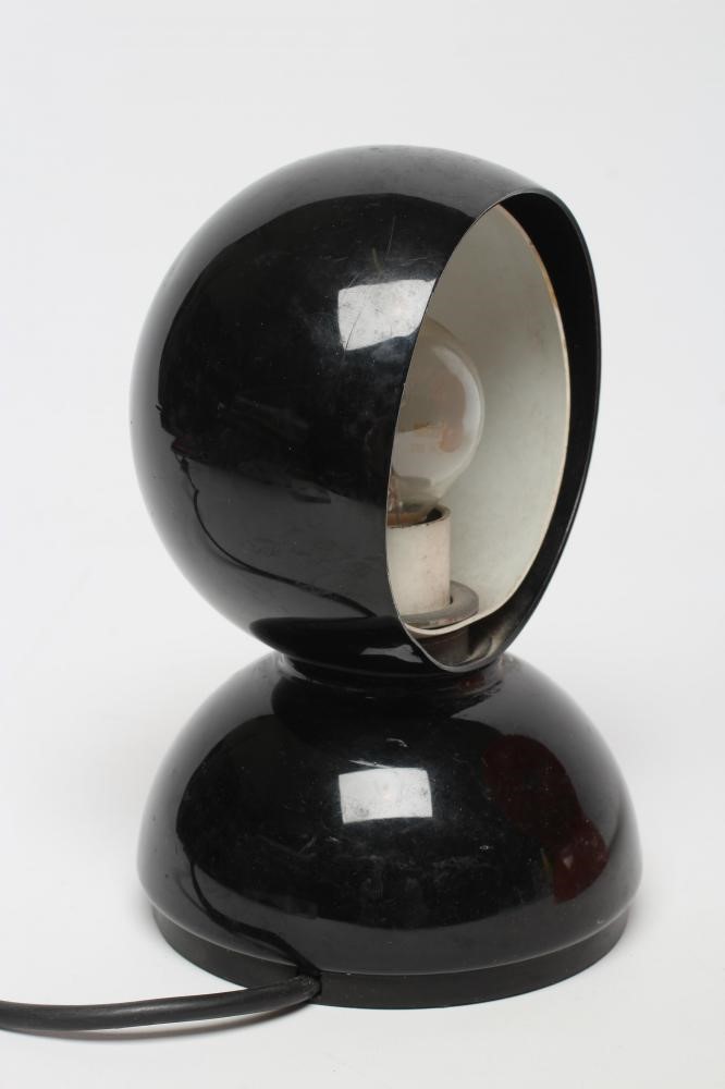 A VICO MAGISTRETTI "ECLISSE" TABLE LAMP for Studio Artemede Milano Image
