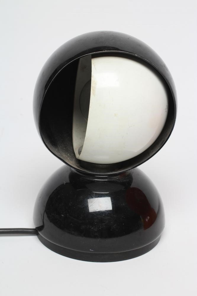 A VICO MAGISTRETTI "ECLISSE" TABLE LAMP for Studio Artemede Milano Image