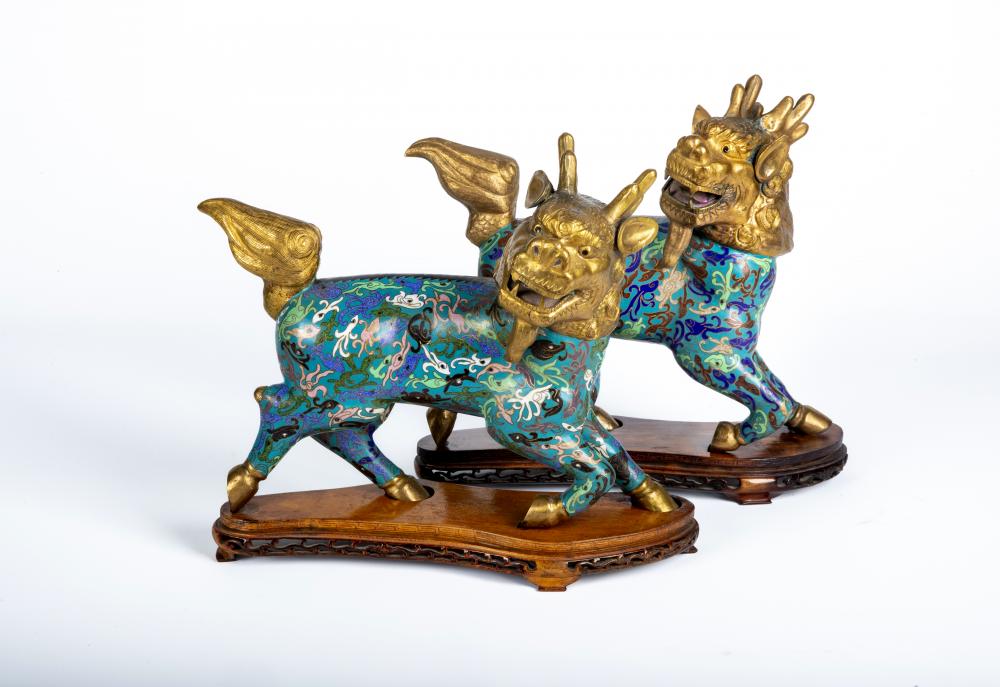A PAIR OF CHINESE CLOISONNE ENAMEL KYLIN Image