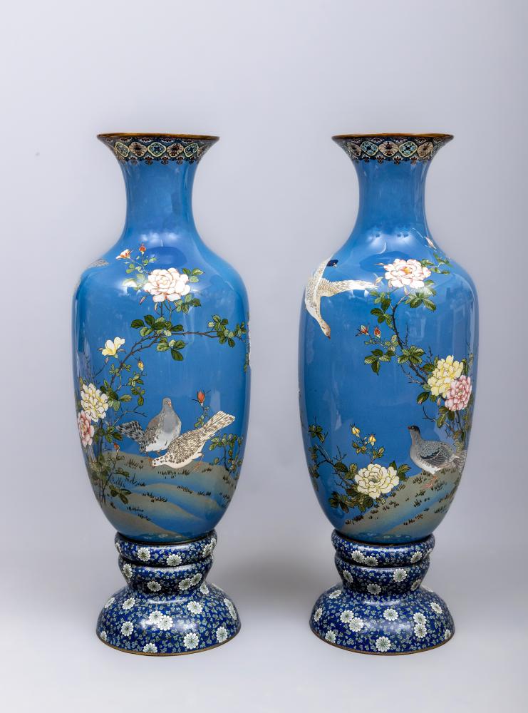 A LARGE AND IMPRESSIVE PAIR OF JAPANESE CLOISONNE ENAMEL VASES Image
