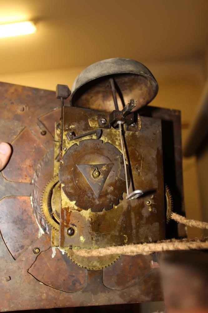 AN OAK AND MAHOGANY LONGCASE signed John Gilbertson Image