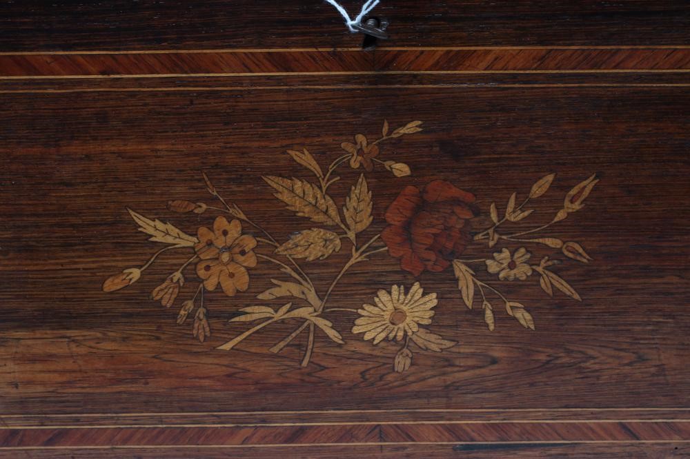 A SWISS MUSICAL BOX Image