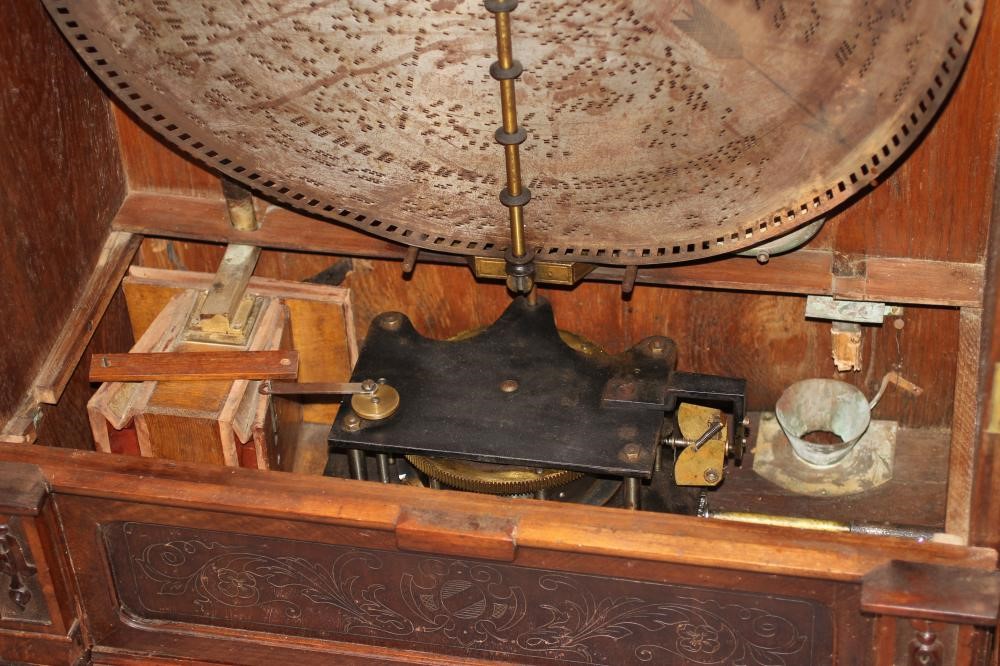 A GERMAN ADLER COIN OPERATED POLYPHON Image