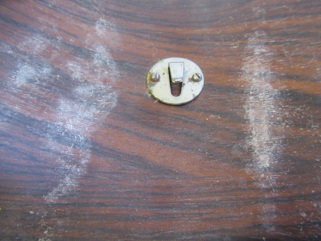 A CHARLES AND RAY EAMES HERMAN MILLER LOUNGE CHAIR AND OTTOMAN Image