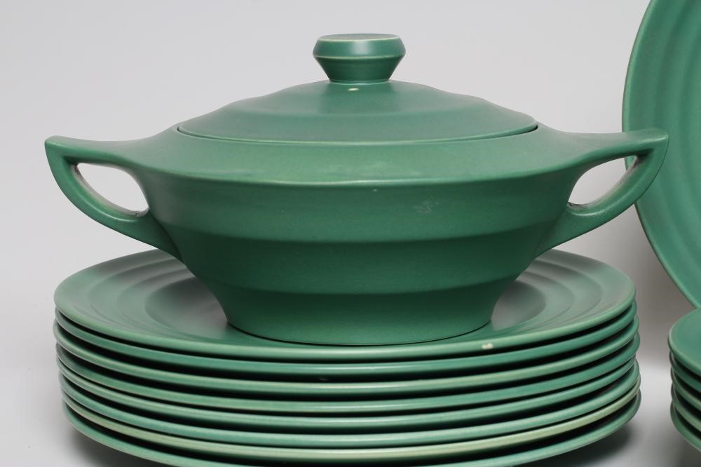 AN ART DECO WEDGWOOD GREEN MATT GLAZED EARTHENWARE PART DINNER SERVICE Image