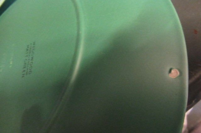 AN ART DECO WEDGWOOD GREEN MATT GLAZED EARTHENWARE PART DINNER SERVICE Image