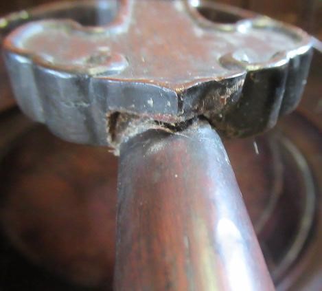 A PAIR OF CHINESE PADOUK WOOD JARDINIERE STANDS Image