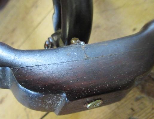 A PAIR OF CHINESE PADOUK WOOD JARDINIERE STANDS Image