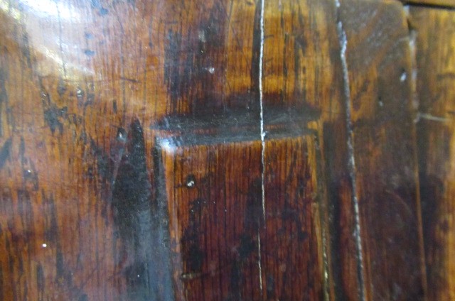 A GEORGIAN OAK DRESSER Image