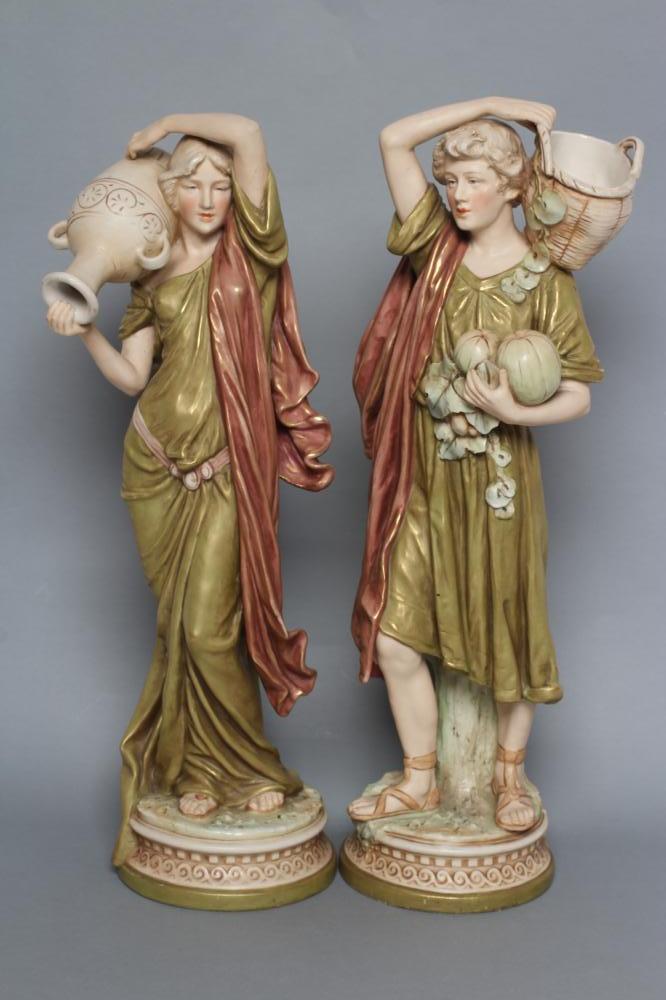 A PAIR OF ROYAL DUX PORCELAIN FIGURES Image