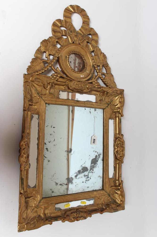A FRENCH CARVED GILT WOOD PIER GLASS Image