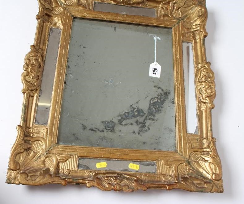 A FRENCH CARVED GILT WOOD PIER GLASS Image