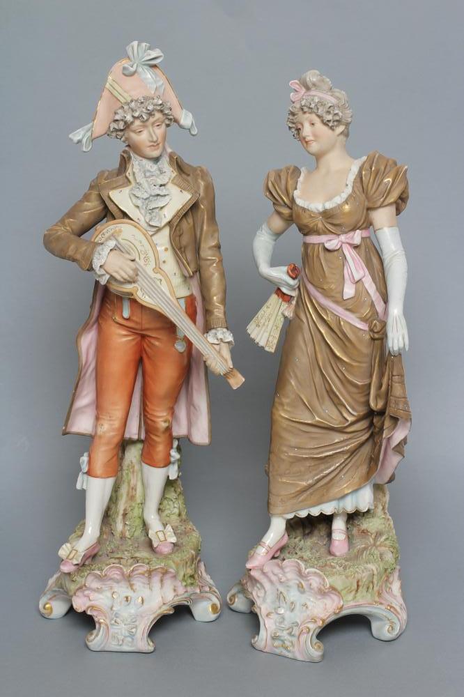 A PAIR OF ROYAL DUX PORCELAIN FIGURES Image