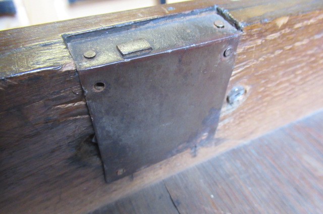 A GEORGIAN BURR WALNUT AND FEATHER BANDED BUREAU Image