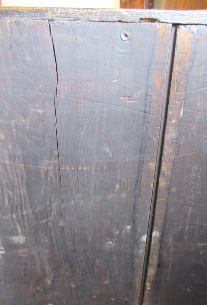 A GEORGIAN BURR WALNUT AND FEATHER BANDED BUREAU Image