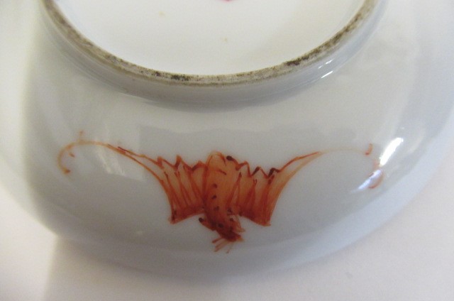 A CHINESE PORCELAIN BOX AND COVER of shallow cushion form Image