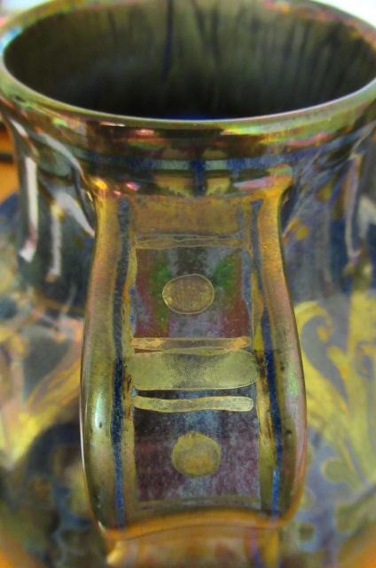 A PILKINGTON'S ROYAL LANCASTRIAN POTTERY VASE BY RICHARD JOYCE Image