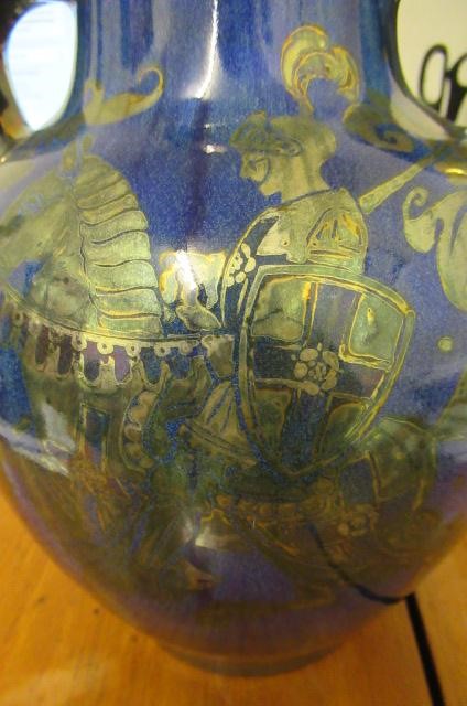 A PILKINGTON'S ROYAL LANCASTRIAN POTTERY VASE BY RICHARD JOYCE Image