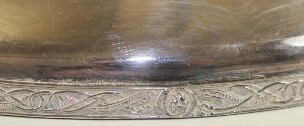 A LOW PEDESTAL SILVER DISH Image