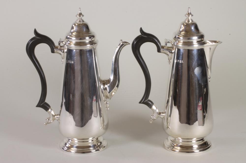 A SILVER CAFE-AU-LAIT SET Image