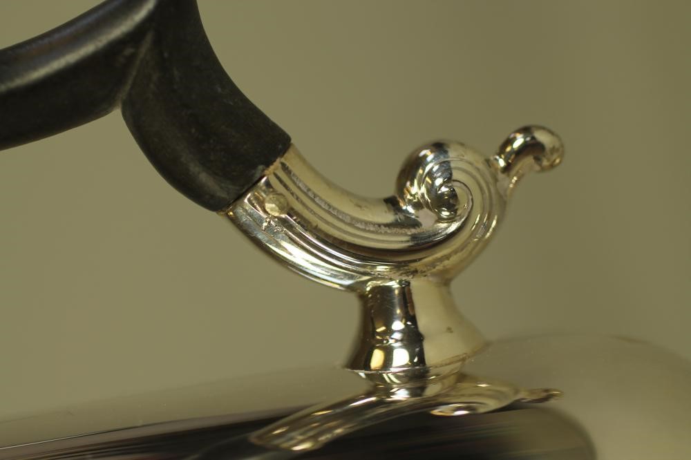 A SILVER CAFE-AU-LAIT SET Image