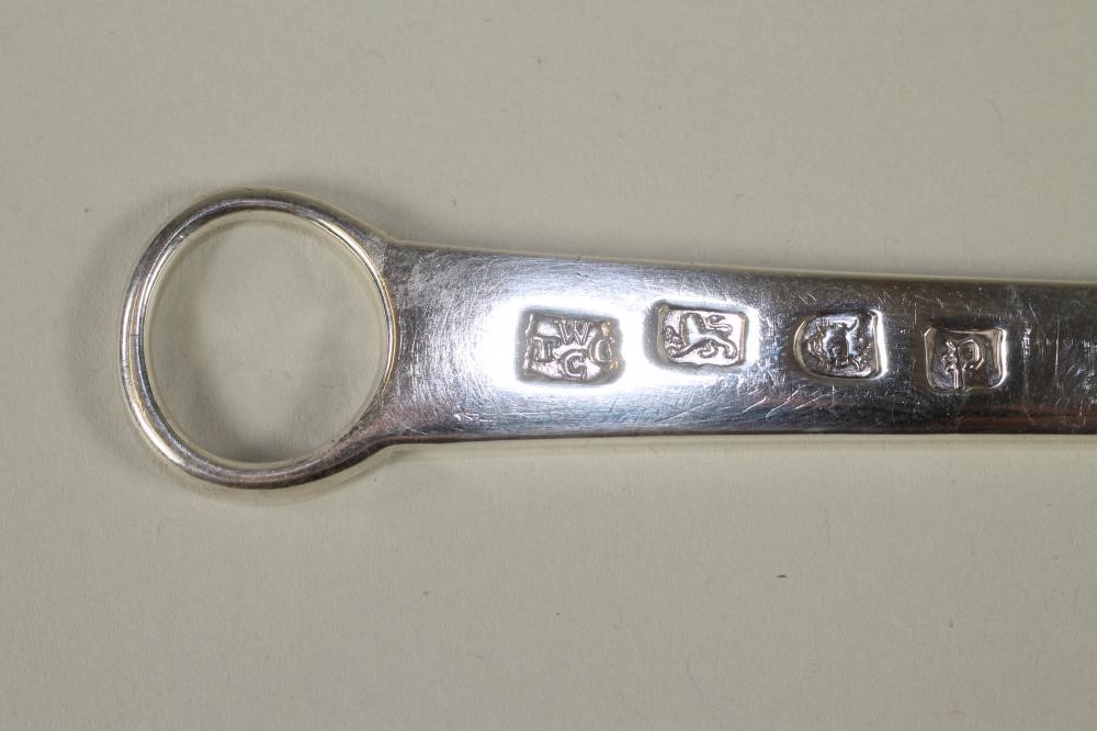 A GEORGE III SILVER MEAT SKEWER Image