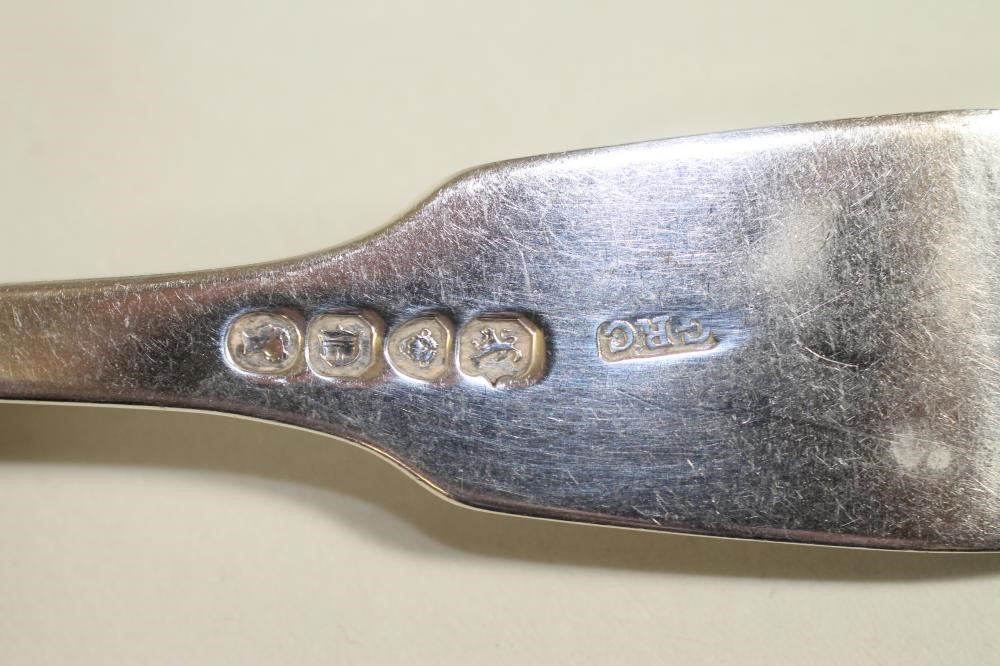 A SET OF SIX EARLY VICTORIAN SILVER DESSERT FORKS Image