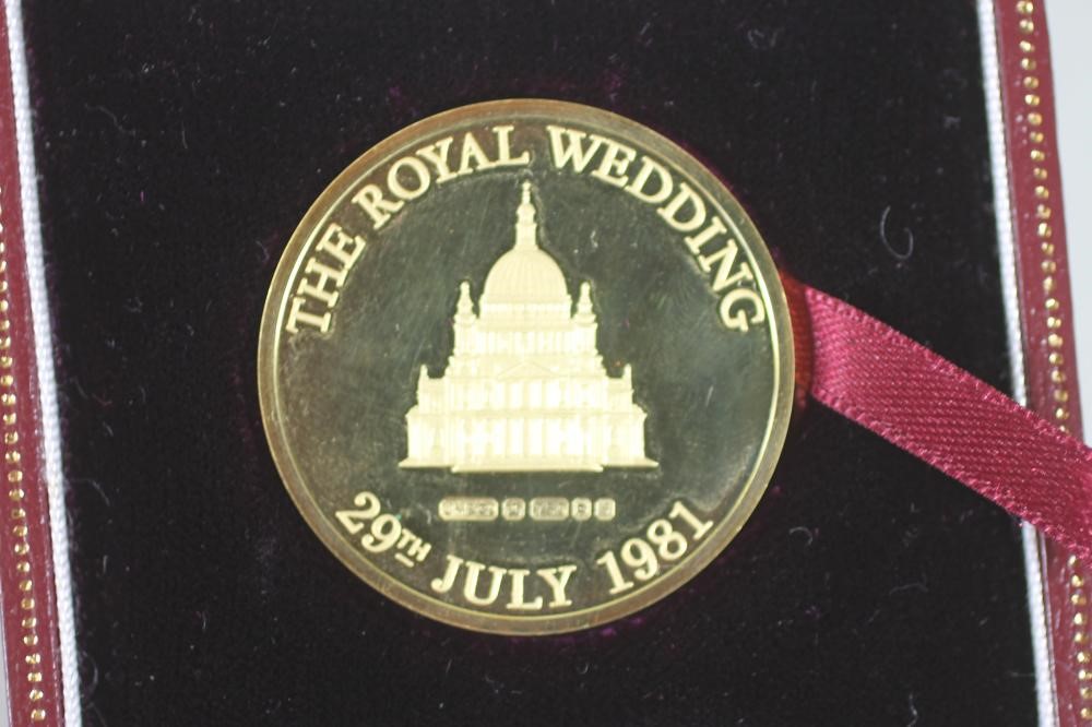 AN 18CT GOLD MEDALLION to commemorate the marriage of the Prince of Wales and Diana Spencer Image