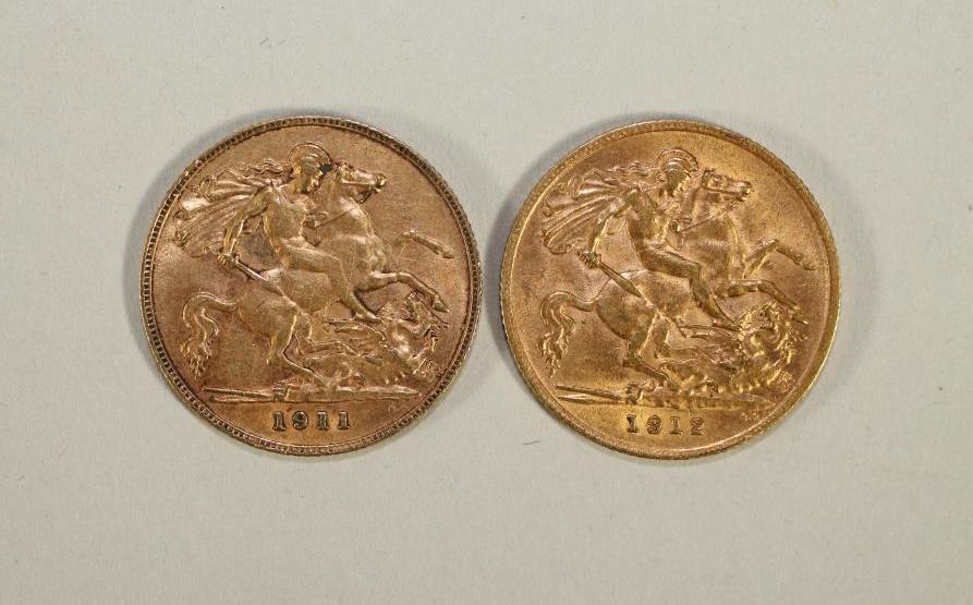 TWO GEORGE V GOLD HALF SOVEREIGNS 1911 Image