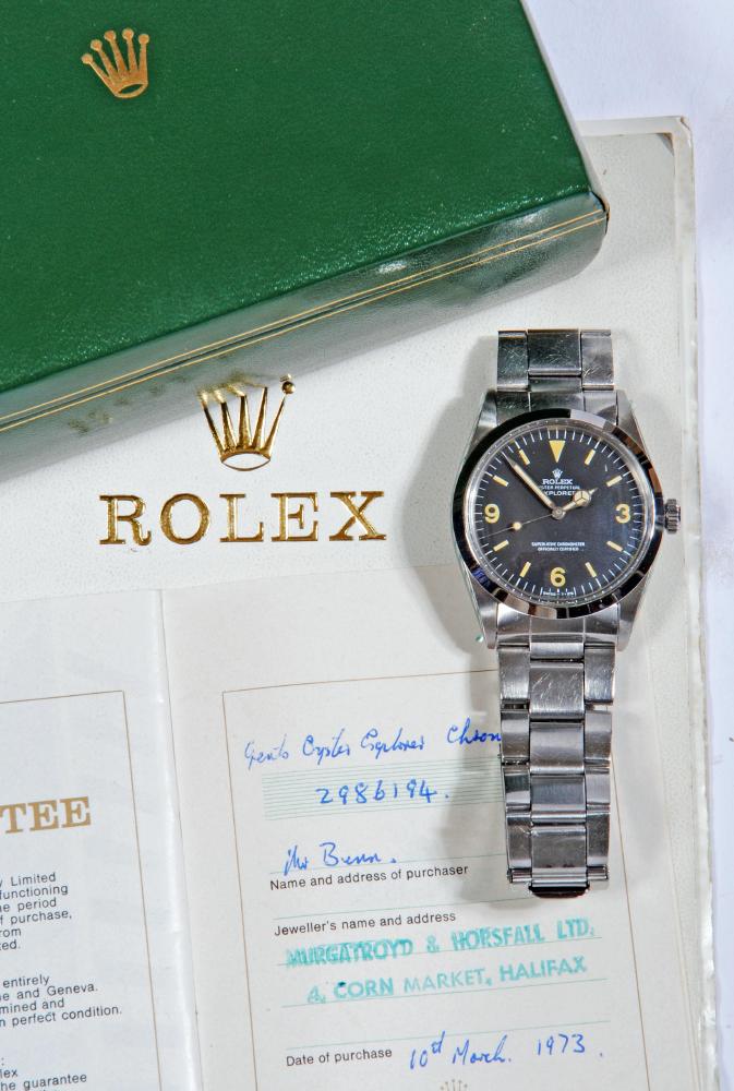 A GENTLEMAN'S STAINLESS STEEL ROLEX OYSTER PERPETUAL EXPLORER WRISTWATCH Image