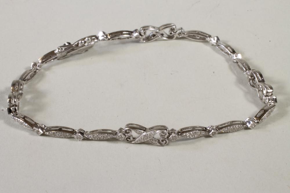 A DIAMOND BRACELET Image