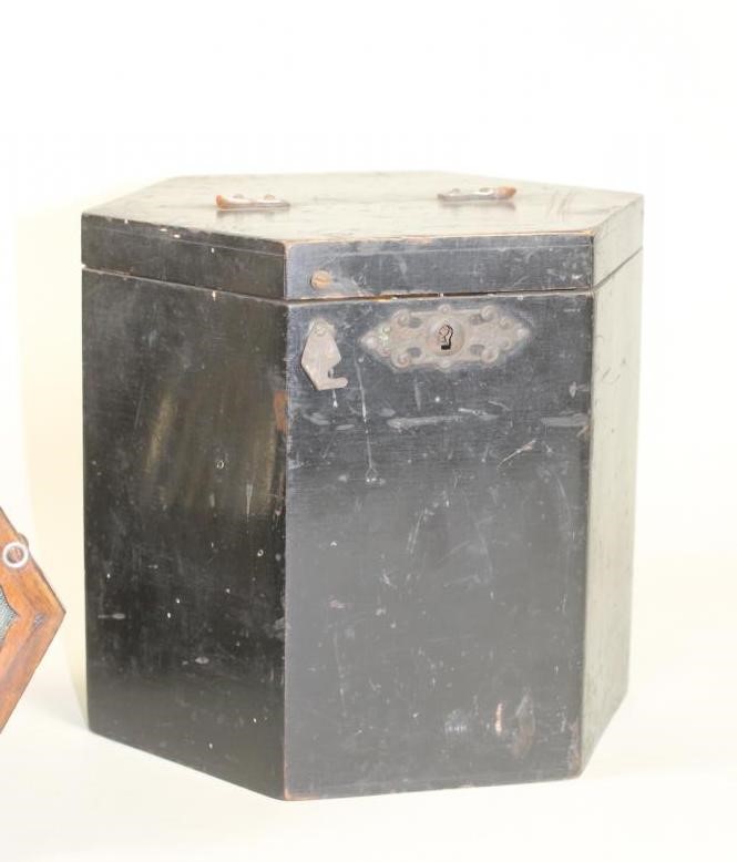 A GERMAN TWO ROW ANGLO CONCERTINA Image