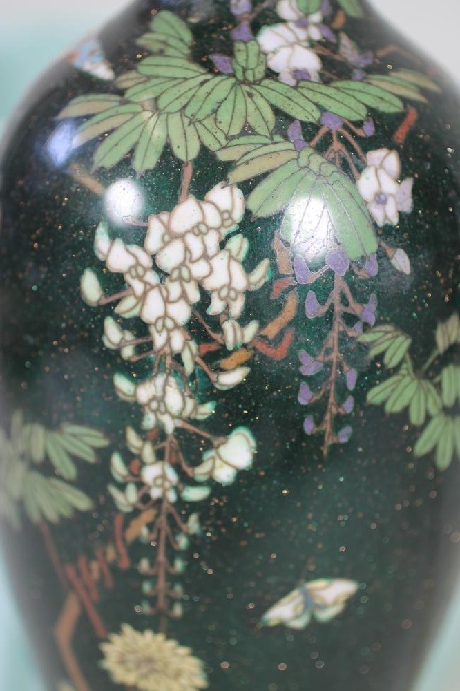 A CHINESE CLOISONNE ENAMEL TABLE LAMP BASE Image