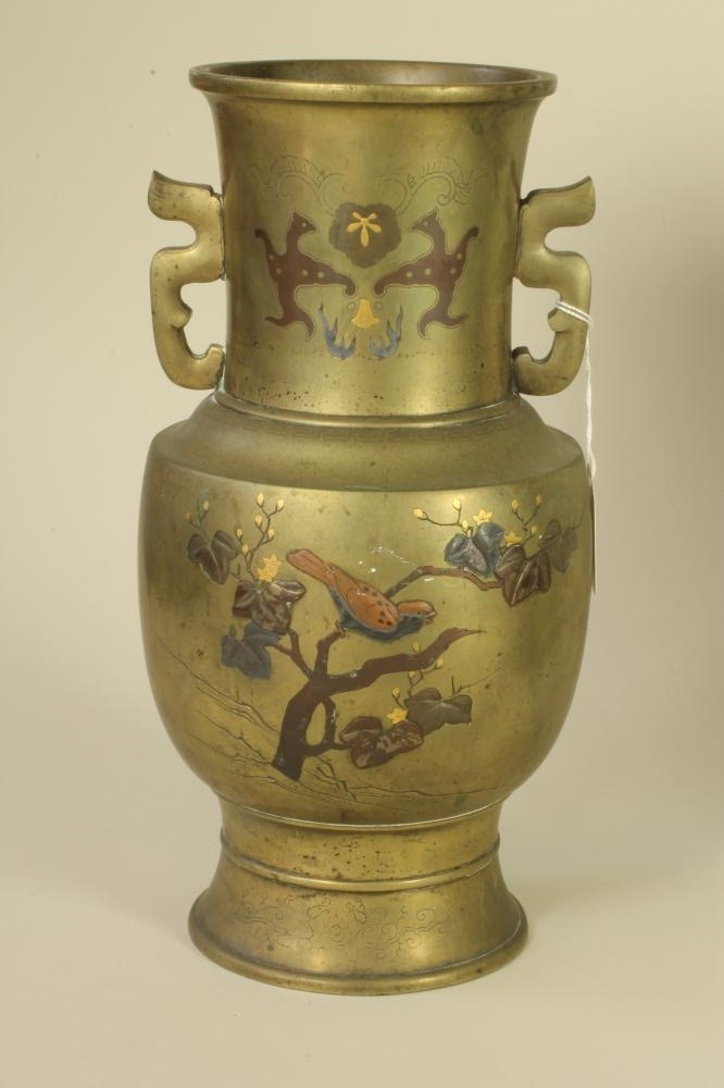 A PAIR OF JAPANESE BRONZE VASES Image