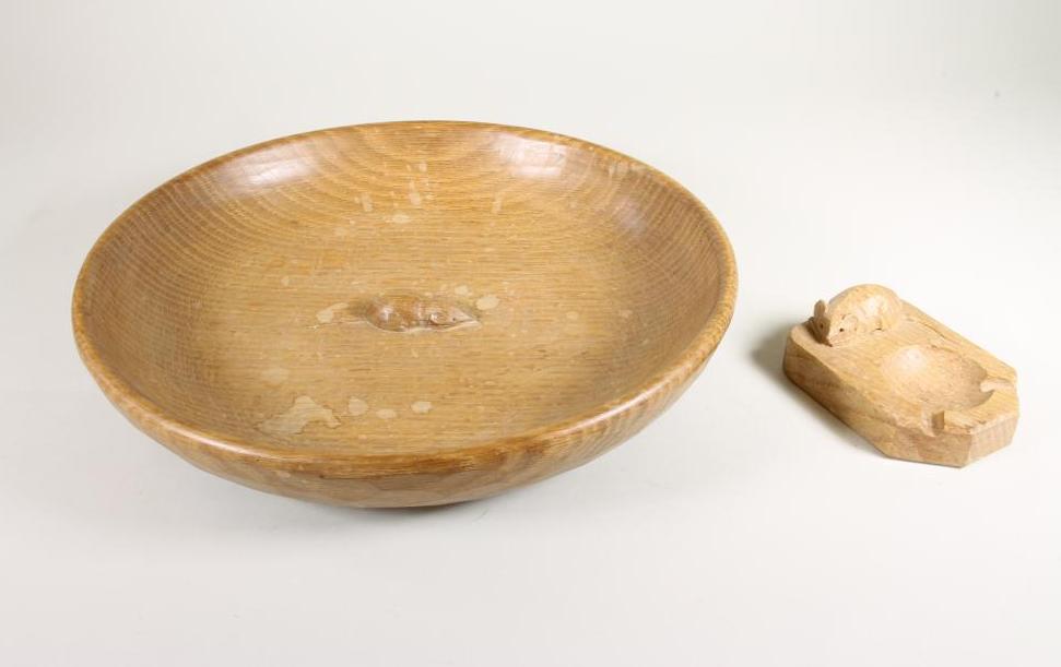 AN OAK FRUIT BOWL BY ROBERT THOMPSON Image