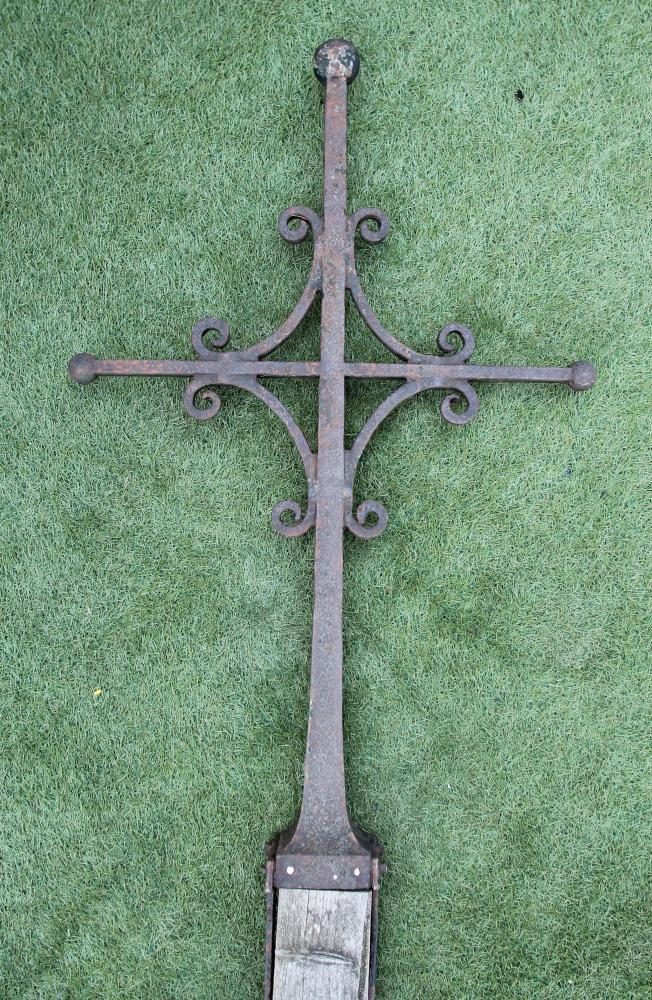 A VICTORIAN WROUGHT IRON CROSS FINIAL with ball finials and scrolled brackets Image