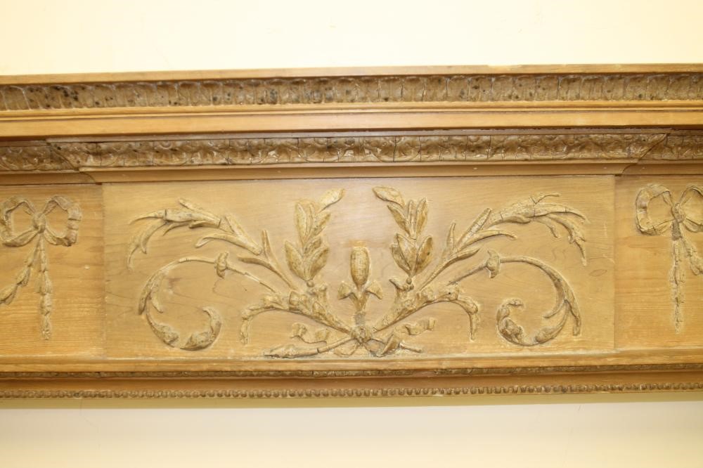 A GEORGIAN STYLE FIRE SURROUND Image