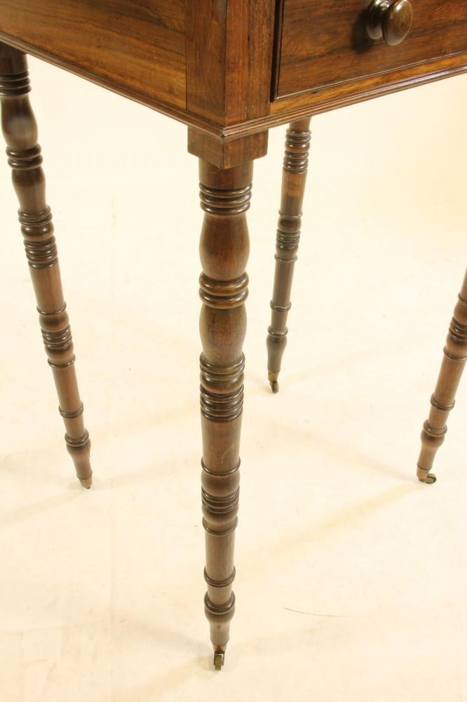 A SMALL REGENCY ROSEWOOD SIDE TABLE Image