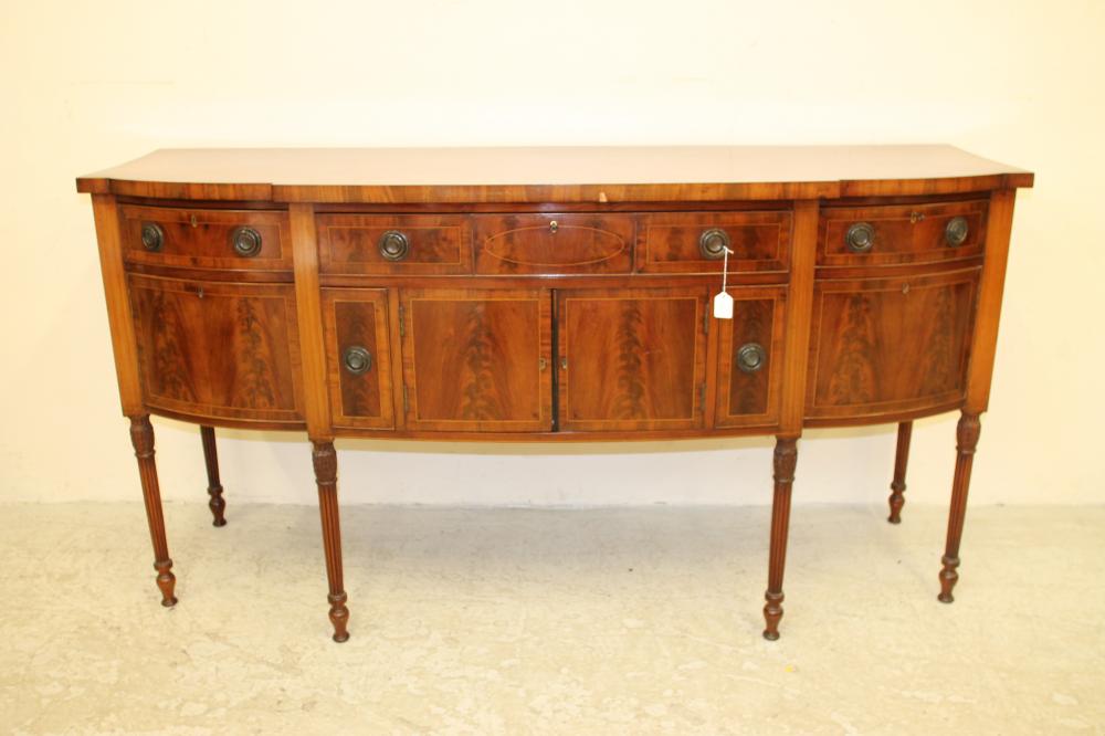 A GEORGIAN STYLE MAHOGANY SIDEBOARD Image