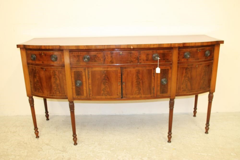 A GEORGIAN STYLE MAHOGANY SIDEBOARD Image