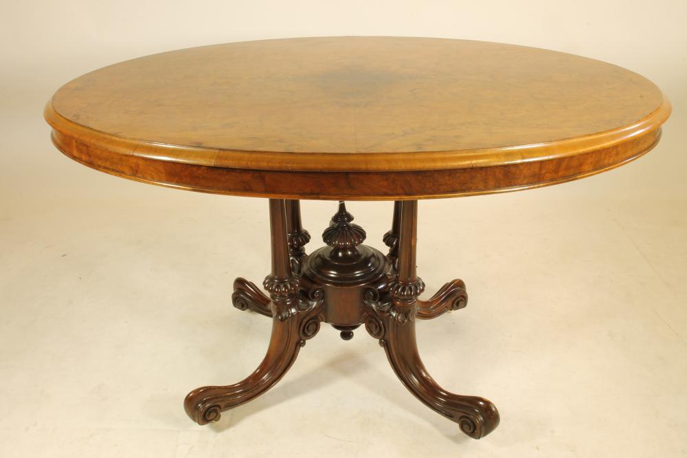 A VICTORIAN WALNUT LOO TABLE Image