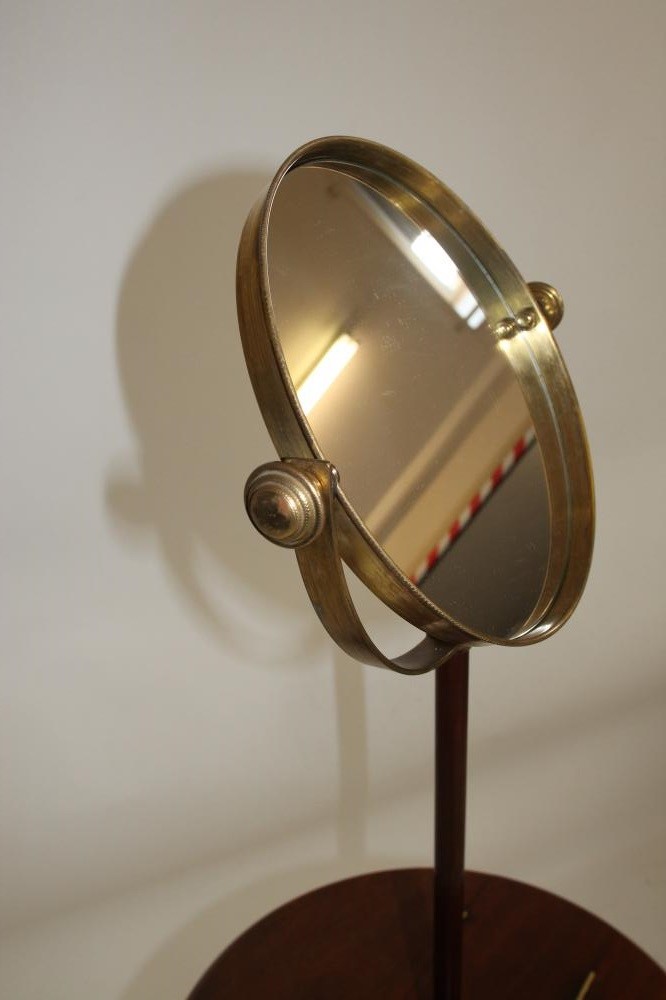 A VICTORIAN MAHOGANY SHAVING STAND Image