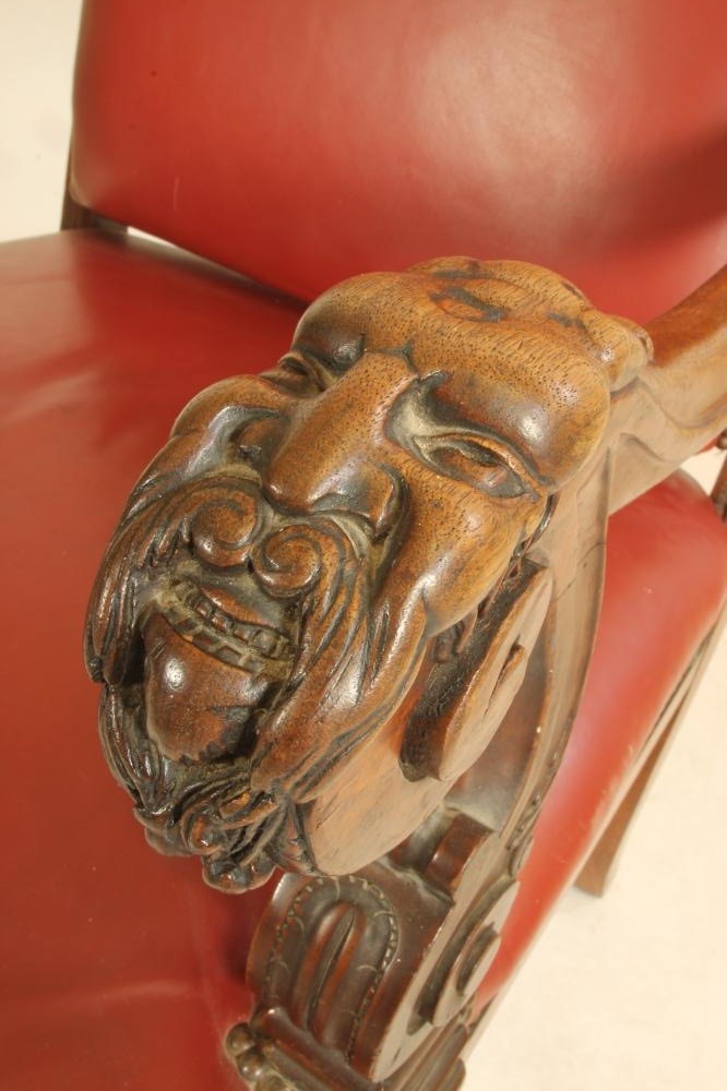 A VICTORIAN CARVED WALNUT THRONE CHAIR Image