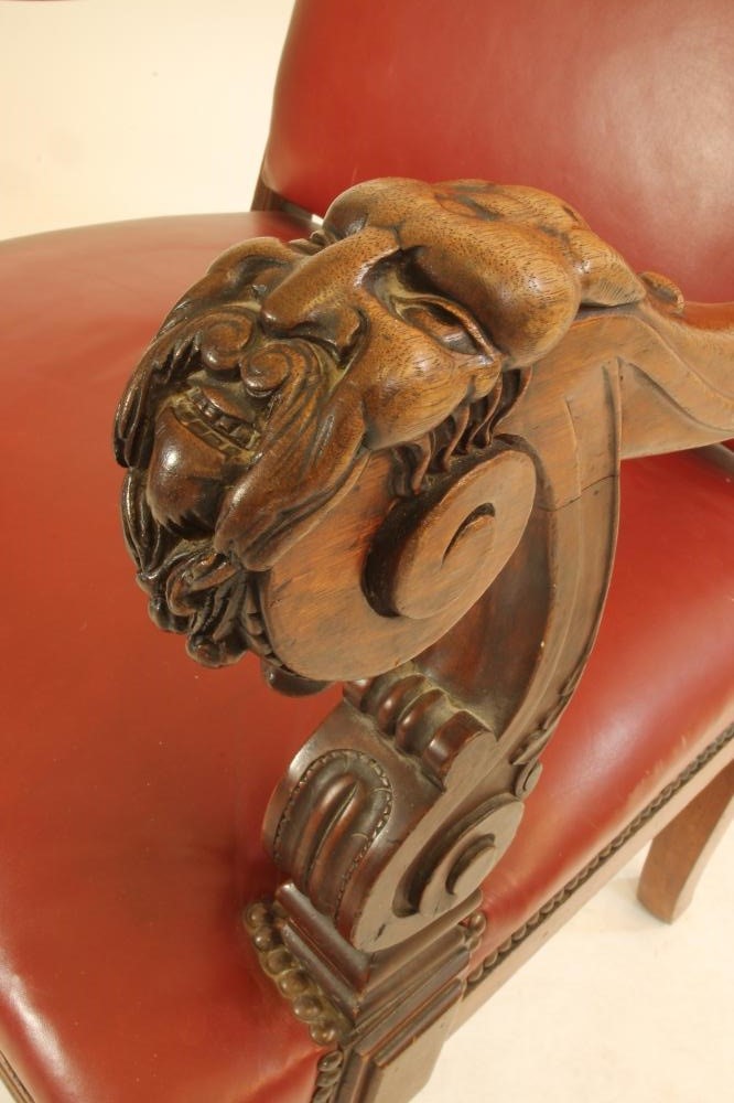 A VICTORIAN CARVED WALNUT THRONE CHAIR Image