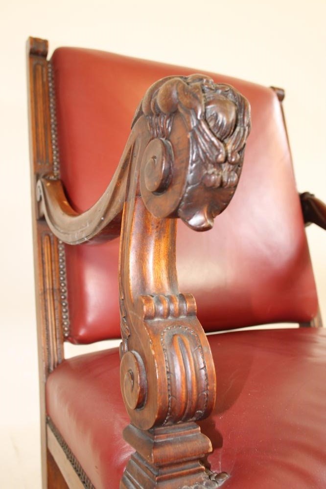 A VICTORIAN CARVED WALNUT THRONE CHAIR Image