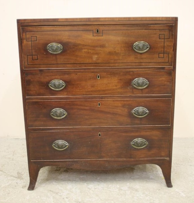 A REGENCY MAHOGANY SECRETAIRE CHEST Image