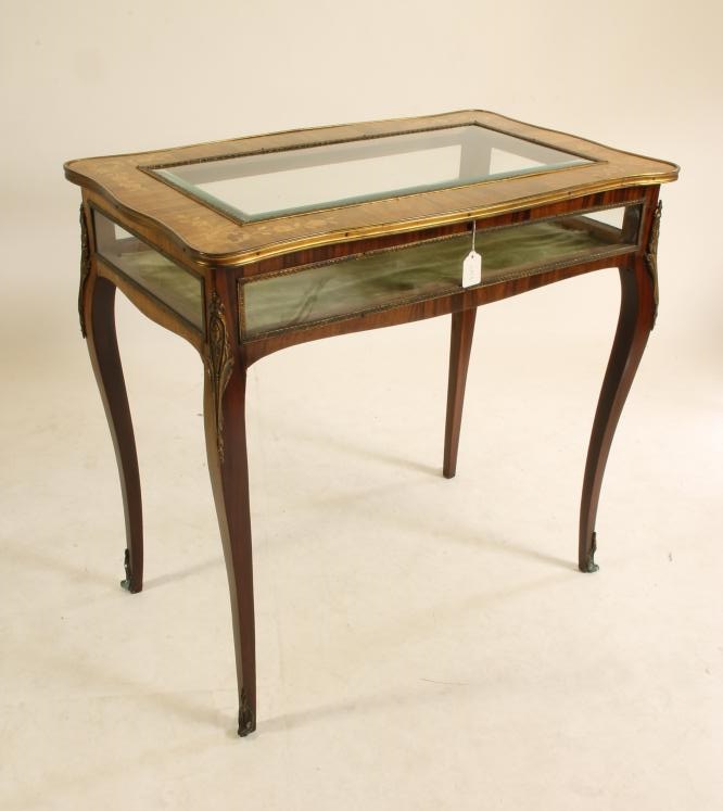 A VICTORIAN MAHOGANY AND FLORAL MARQUETRY BIJOUTERIE TABLE Image