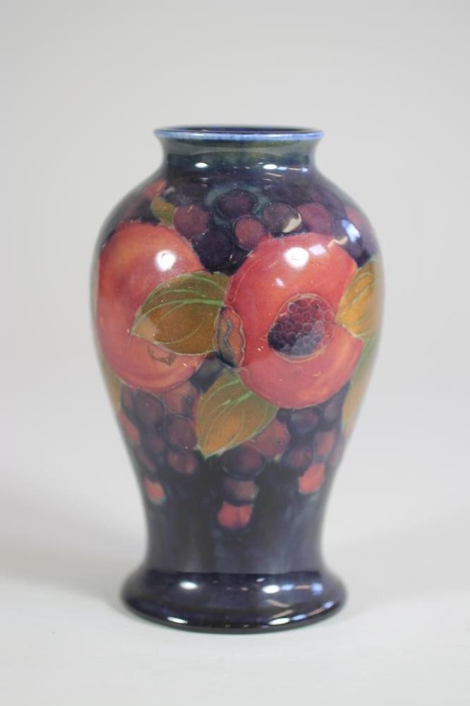 A MOORCROFT POTTERY VASE Image